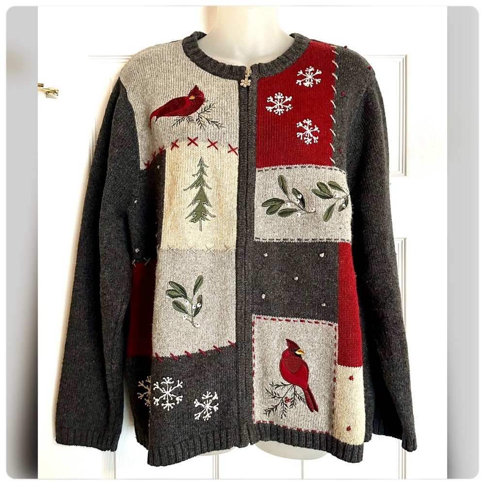 Croft & Barrow Christmas Zipper Cardigan with Cardinals